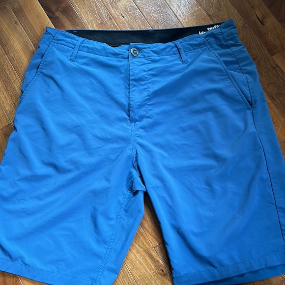 Blue volcom dual shorts size 34 ( hybrid ) - Picture 3 of 7